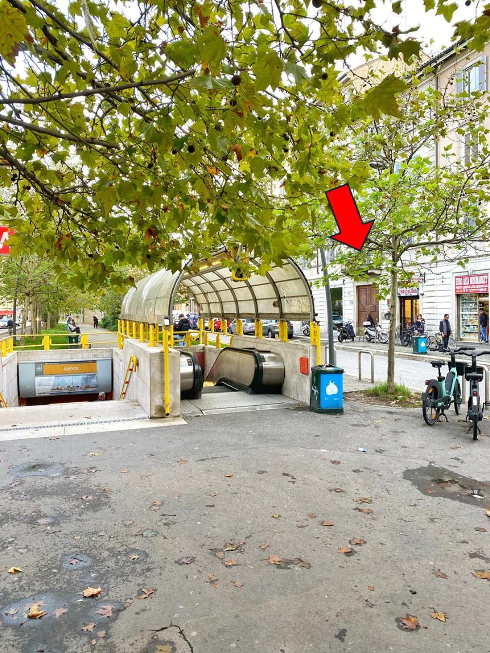 Brenta Place Milano Esterno foto